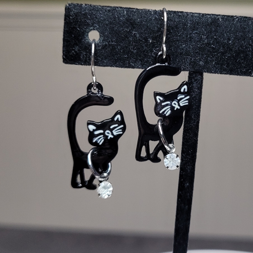 Metal Black Cat Dangle Earrings